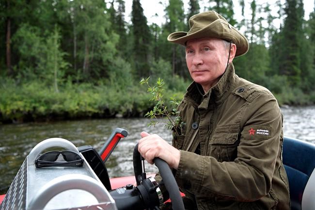 Russia's Putin shows off spoils from Siberia fishing trip | iNFOnews.ca Russia's Putin shows off spoils from Siberia fishing trip | iNFOnews.ca