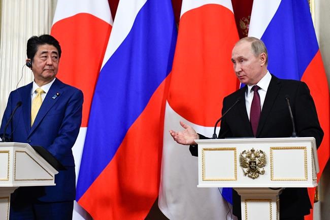 Russia, Japan make no visible progress on territorial spat | iNFOnews.ca CP372113745