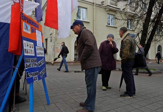 Belarus holds vote, ignores blatant ballot box stuffing | iNFOnews.ca Belarus holds vote, ignores blatant ballot box stuffing | iNFOnews.ca
