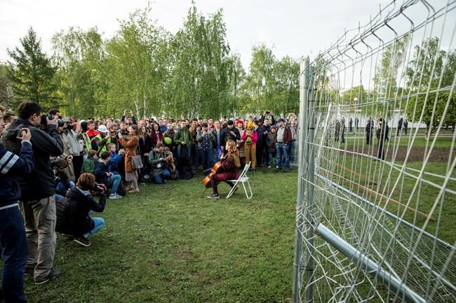 Watchdog group counts 12 arrests at Russia cathedral protest | iNFOnews.ca