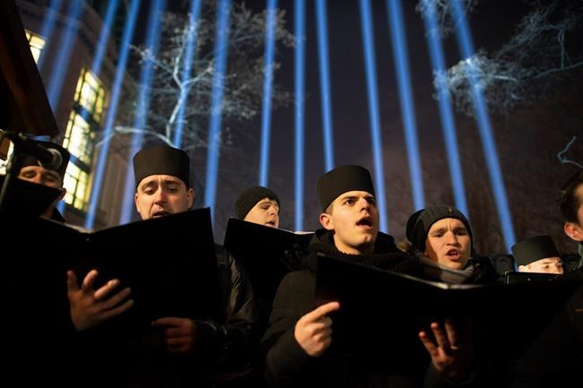 Ukraine's president wants UN options for peace force in east | iNFOnews.ca Ukraine's president wants UN options for peace force in east | iNFOnews.ca