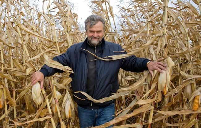 Ukraine's plan to sell farmland raises fears of foreigners | iNFOnews.ca