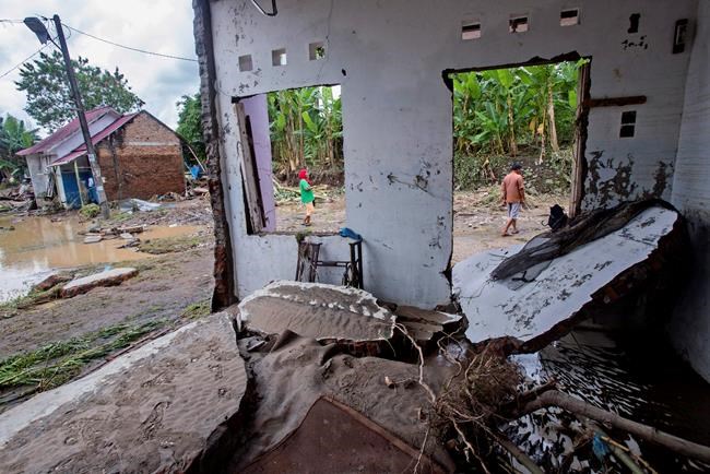 Rains in western Indonesia leave 5 dead, 2,700 homes flooded | iNFOnews.ca Rains in western Indonesia leave 5 dead, 2,700 homes flooded | iNFOnews.ca