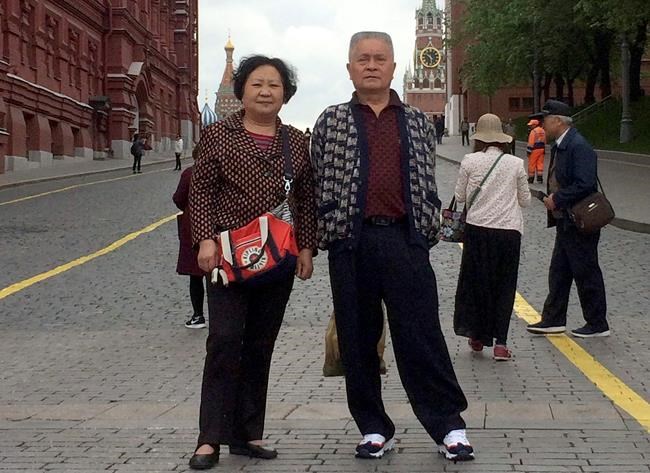 Lives Lost: Virus struck Wuhan family, took its patriarch | iNFOnews.ca Lives Lost: Virus struck Wuhan family, took its patriarch | iNFOnews.ca