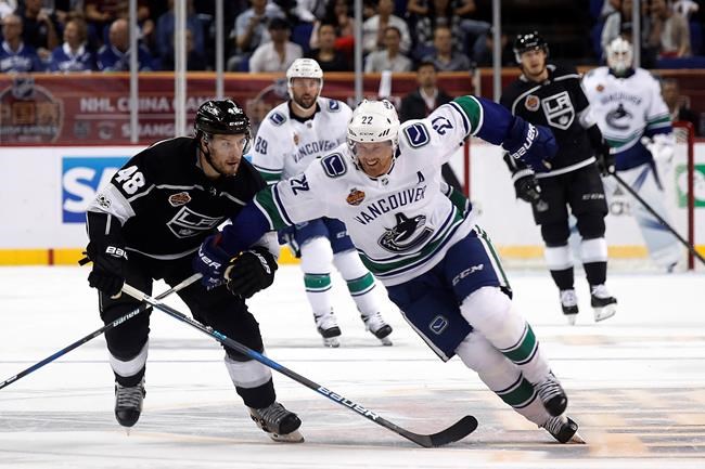 NHL taps new market, plays 1st preseason game in China | iNFOnews.ca NHL taps new market, plays 1st preseason game in China | iNFOnews.ca