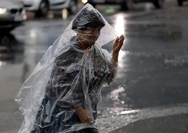 High winds, rain disrupts travel in Germany; 1 man killed | iNFOnews.ca