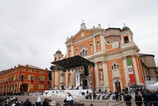 Pope visits Italian region rebuilt after deadly 2012 quake | iNFOnews.ca