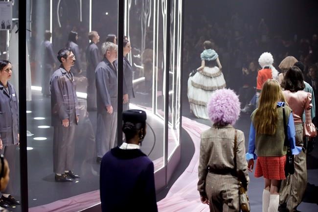 Gucci bares backstage, No. 21 celebrates a decade | iNFOnews.ca