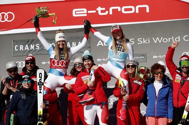 Gut-Behrami ends 2-year wait for win in a World Cup downhill | iNFOnews.ca