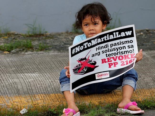 Philippine president says he's likely to extend martial law | iNFOnews.ca Philippine president says he's likely to extend martial law | iNFOnews.ca