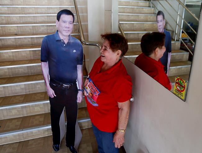 Philippine poll chief to Marcos: Prove vote count anomaly | iNFOnews.ca Philippine poll chief to Marcos: Prove vote count anomaly | iNFOnews.ca