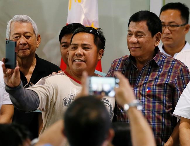 Duterte ready to defend Philippine drug killings with Obama | iNFOnews.ca