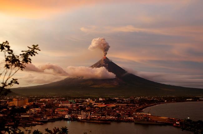 Philippines warns powerful volcanic eruption may still come | iNFOnews.ca