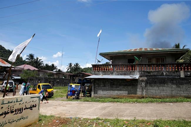 Priest says he and 200 others held hostage in Philippines | iNFOnews.ca Priest says he and 200 others held hostage in Philippines | iNFOnews.ca