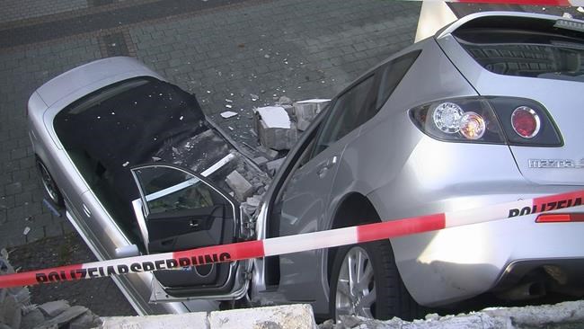 Germany: driver rams through car park wall, falls 10 feet | iNFOnews.ca
