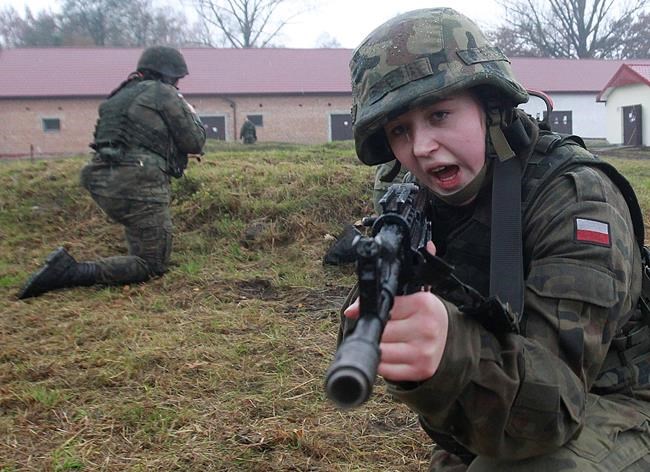 Poland to boost defences by training student volunteers | iNFOnews.ca CP2033790804
