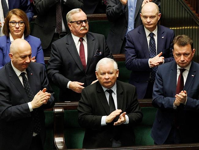 Polish lawmakers slam 1968 purge of Jews, praise protest | iNFOnews.ca