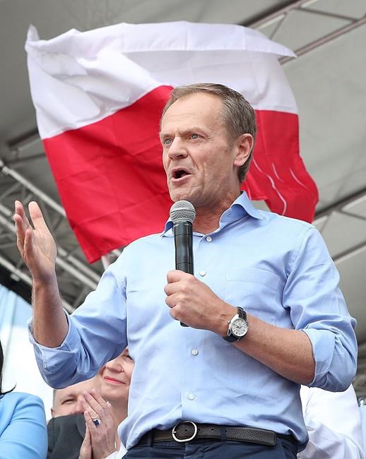 EU's Tusk leads pro-Europe march in Poland before key vote | iNFOnews.ca EU's Tusk leads pro-Europe march in Poland before key vote | iNFOnews.ca