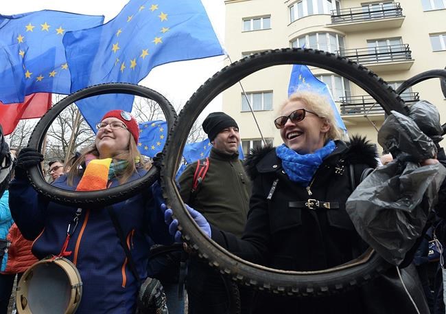 Poles celebrate EU with march on bloc's 60th anniversary | iNFOnews.ca Poles celebrate EU with march on bloc's 60th anniversary | iNFOnews.ca