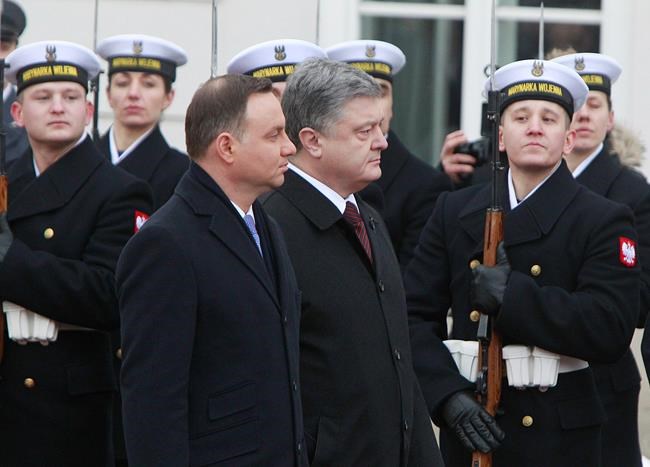 Ukraine's leader urges EU to extend sanctions against Russia | iNFOnews.ca CP161176333