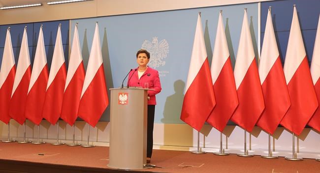 Polish prime minister fires finance minister in overhaul | iNFOnews.ca CP1735378712
