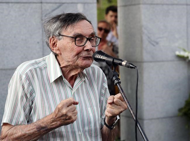 March honours Warsaw's Jews, activist who warned of genocide | iNFOnews.ca March honours Warsaw's Jews, activist who warned of genocide | iNFOnews.ca