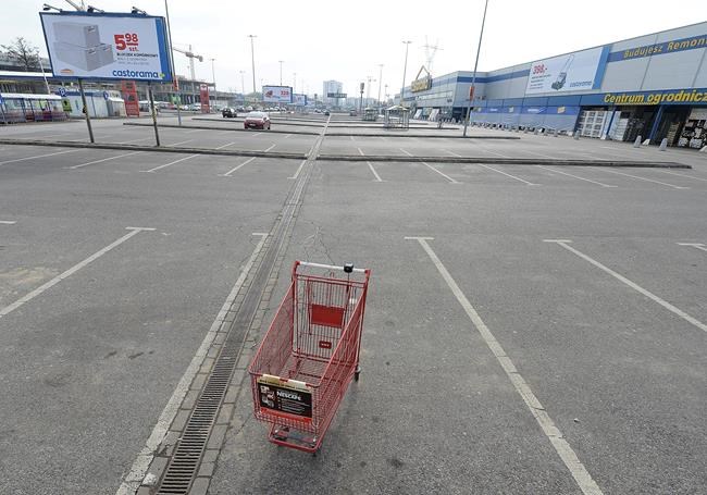 Most stores shut in Poland as Sunday trade ban takes effect | iNFOnews.ca CP398296724