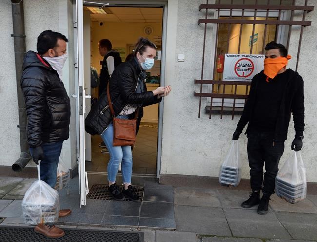 Poland's idle restaurants send free food to medical 'heroes' | iNFOnews.ca