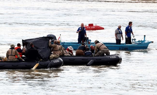 The Latest: 9th body recovered from Budapest tour boat crash | iNFOnews.ca
