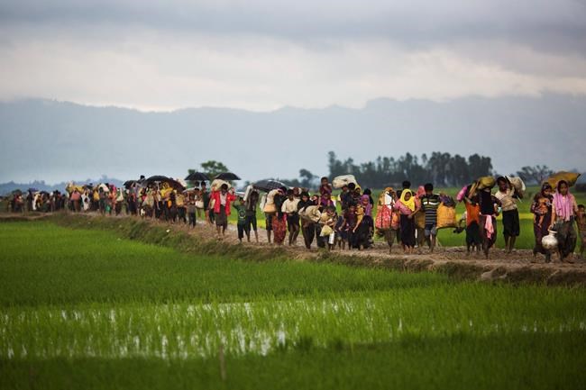 Rohingya boat capsizes in Bay of Bengal; at least 15 dead | iNFOnews.ca CP363678149