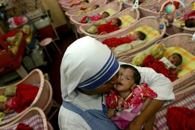 Indian gov't orders scrutiny of Mother Teresa's charity | iNFOnews.ca
