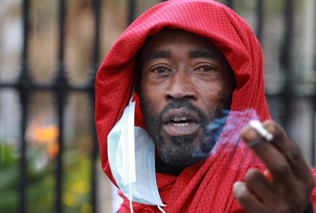 Virus ban gives tobacco illegal drug status in South Africa | iNFOnews.ca