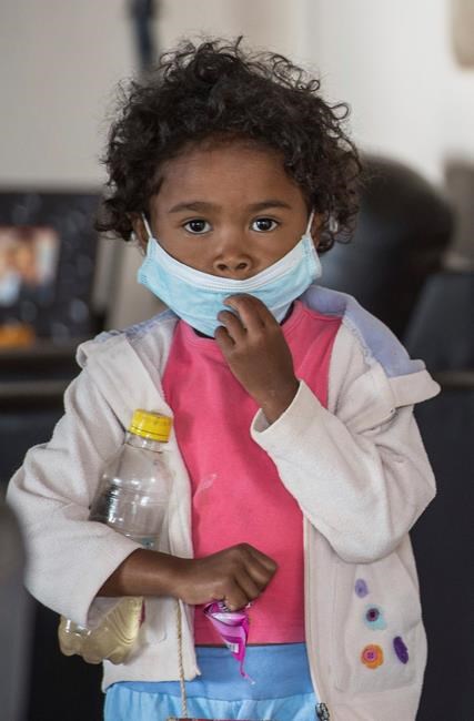 Plague in Madagascar hits urban areas, kills 2 dozen people | iNFOnews.ca