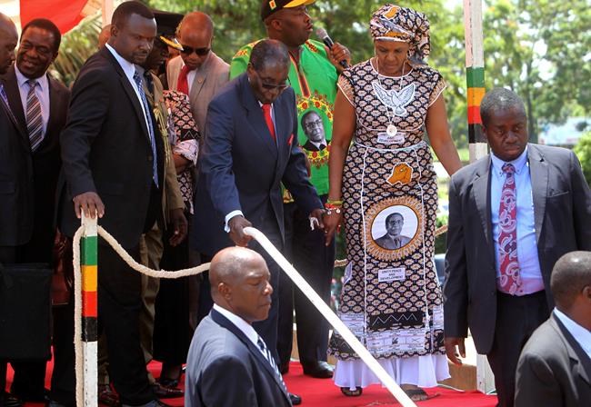 At 93 years old, Zimbabwe's Mugabe remains a jet-setter | iNFOnews.ca