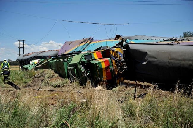 Police open manslaughter case in South Africa train crash | iNFOnews.ca Police open manslaughter case in South Africa train crash | iNFOnews.ca