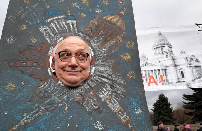 Russians protest handing St. Isaac's to Orthodox Church | iNFOnews.ca Russians protest handing St. Isaac's to Orthodox Church | iNFOnews.ca