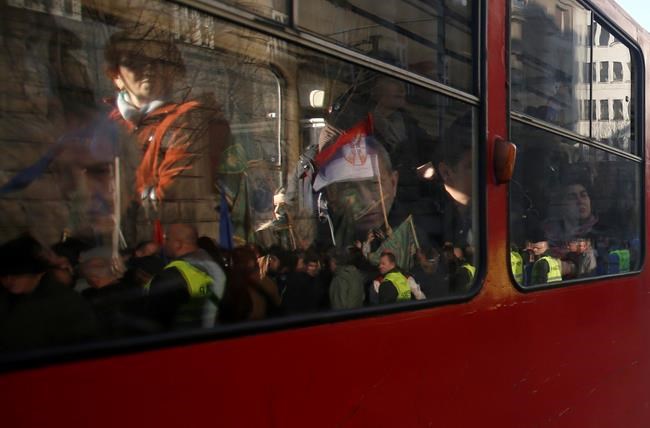 Serbian soldiers, police protest in over low wages | iNFOnews.ca Serbian soldiers, police protest in over low wages | iNFOnews.ca