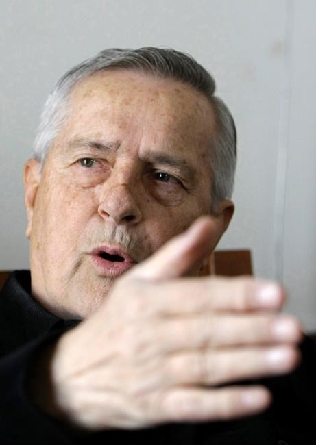 Ex-Yugo general Trifunovic, symbol of senseless war, dies | iNFOnews.ca