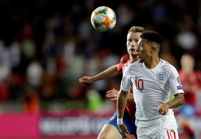 Police detain 31 fans ahead of Czech-England qualifier | iNFOnews.ca