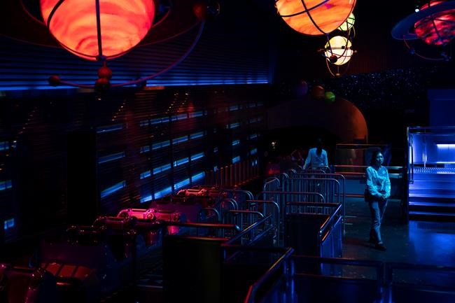 In protest clouds, Hong Kong tourists see silver lining | iNFOnews.ca In protest clouds, Hong Kong tourists see silver lining | iNFOnews.ca