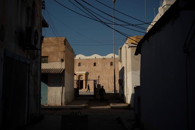 US heart surgeon treats children lacking care in Libya's war | iNFOnews.ca