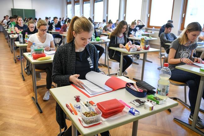 German high schoolers complain English exam was too hard | iNFOnews.ca German high schoolers complain English exam was too hard | iNFOnews.ca