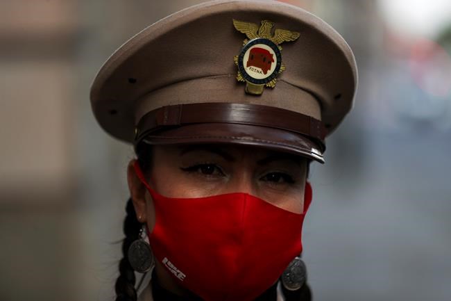 Mexico sees cases numbers swell, reports 596 new deaths | iNFOnews.ca