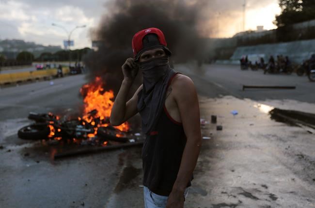Slain Venezuela protester a son of Maduro ex-supervisor | iNFOnews.ca Slain Venezuela protester a son of Maduro ex-supervisor | iNFOnews.ca