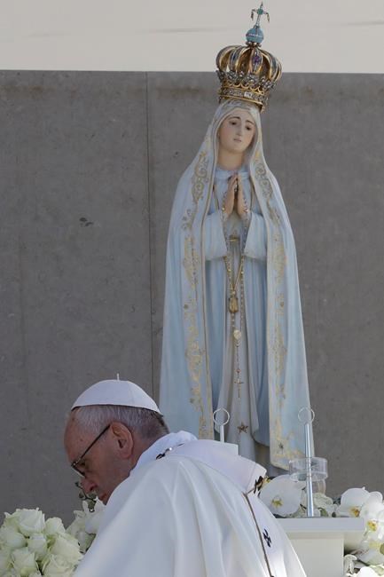 The Latest: Half-million witness pope's adding 2 new saints | iNFOnews.ca The Latest: Half-million witness pope's adding 2 new saints | iNFOnews.ca