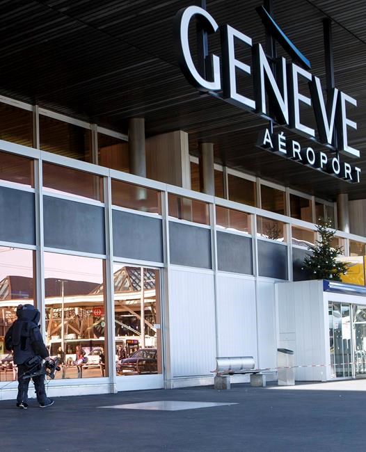 Runaway 7-year-old girl sneaks onto plane at Geneva airport | iNFOnews.ca