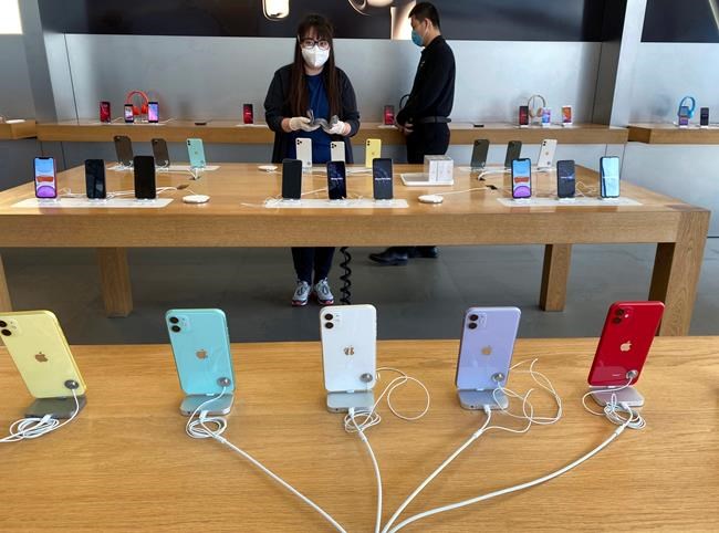 Gadgets for tech giants made with coerced Uighur labour | iNFOnews.ca
