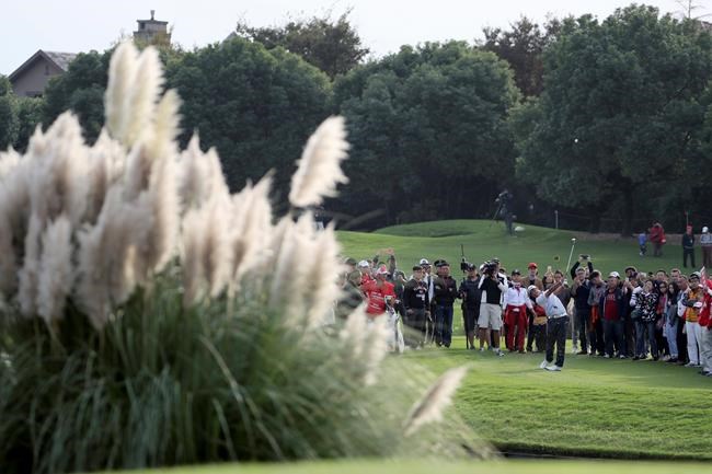 China swings back at golf, shutting down 111 courses | iNFOnews.ca CP817163289