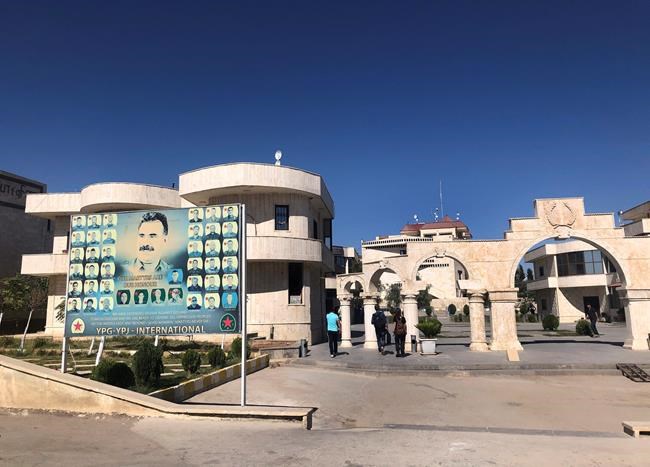 Foreigners exit northeastern Syria fearing government reach | iNFOnews.ca Foreigners exit northeastern Syria fearing government reach | iNFOnews.ca