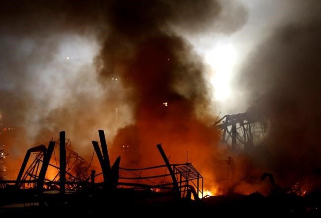 Huge fire at Beirut port sows panic after last month's blast | iNFOnews.ca